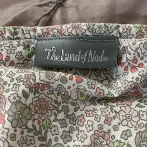 The Land Of Nod (Crate&Barrel) gorgeous baby quilt ❤️